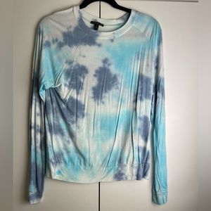 Tie die light weigh long sleeve